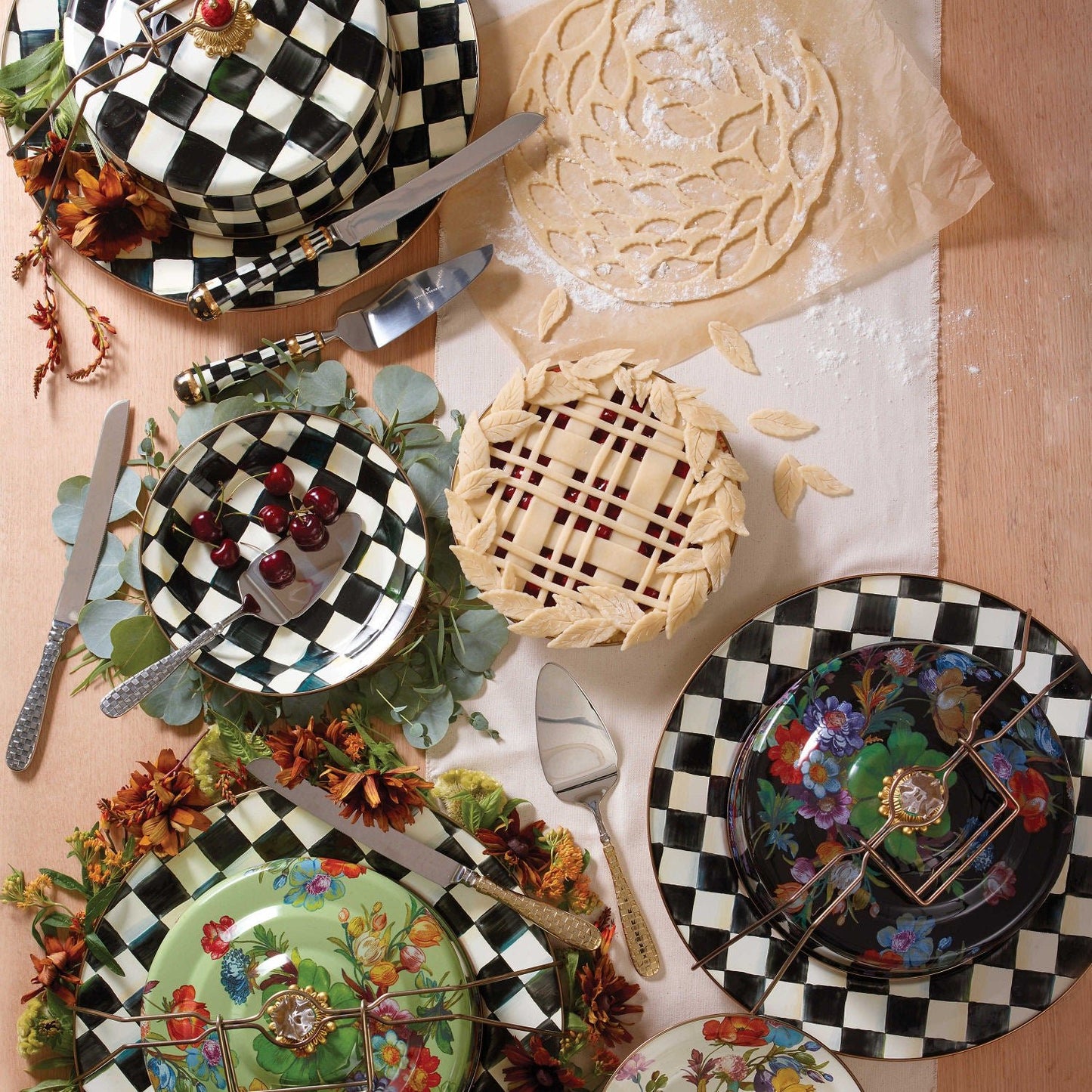 Black Flower Market Cake Carrier by MacKenzie - Childs - |VESIMI Design| Luxury Bathrooms and Home Decor