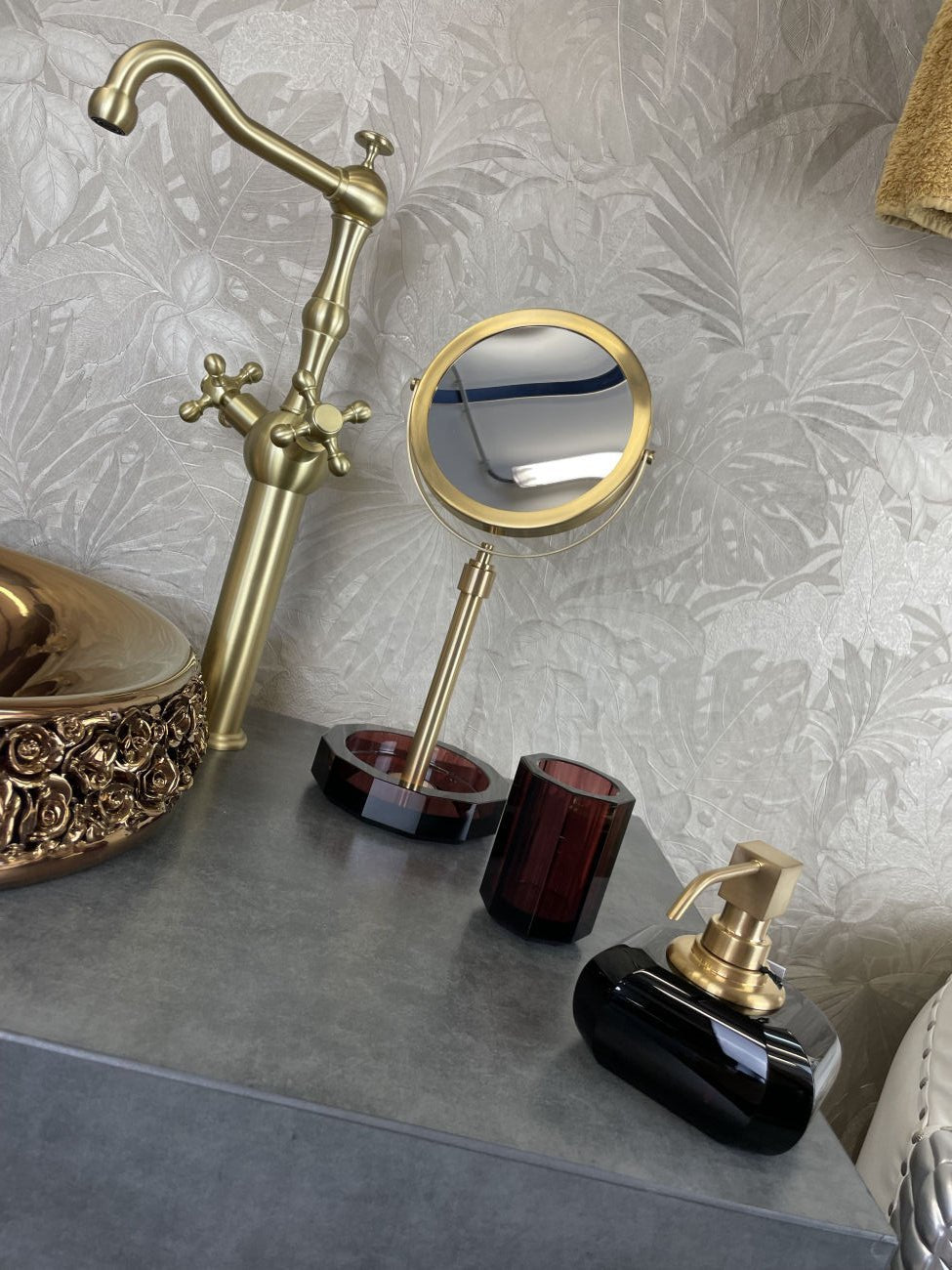 Kristall Collection Luxury Glass Mirror Rich Burgundy / 5 Colors - |VESIMI Design|