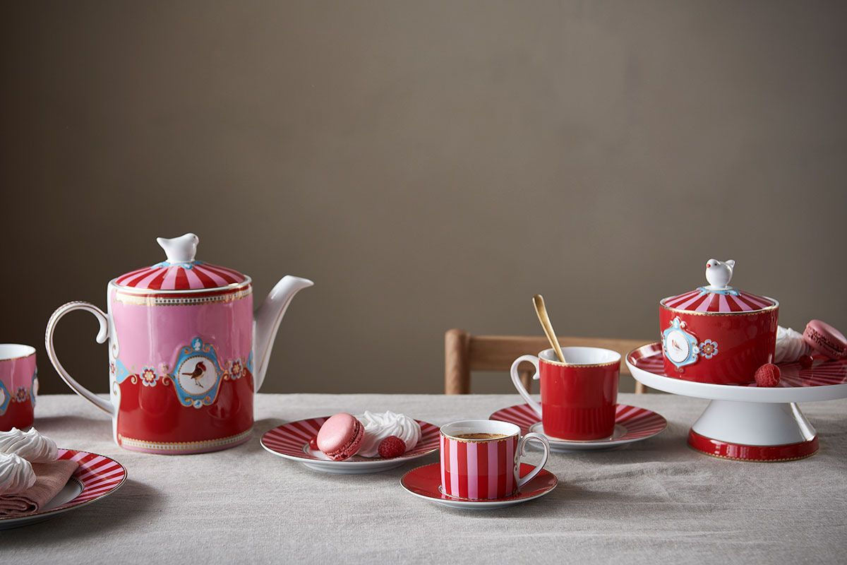 Teapot Large Love Birds Medallion Red-Pink / Pip Studio