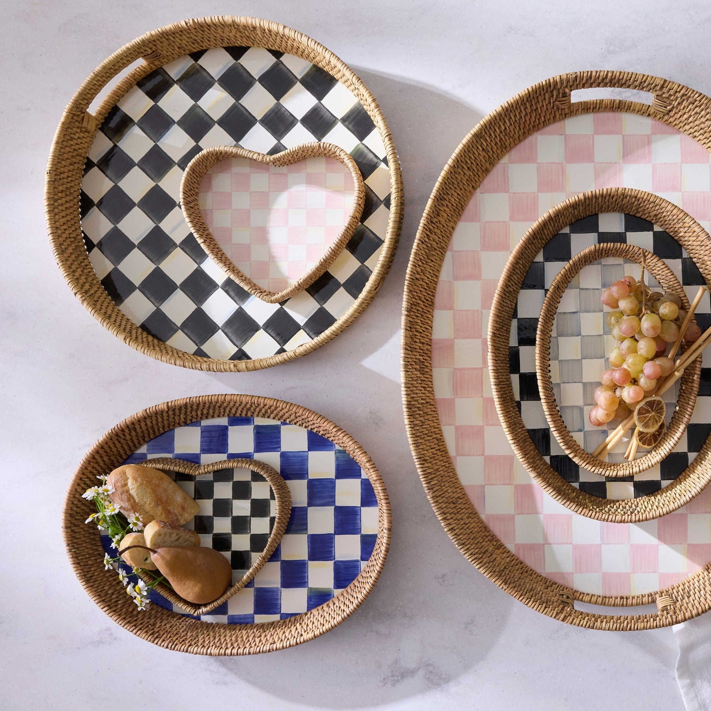 MacKenzie - Childs Courtly Check Enamel & Rattan Round Serving Tray - |VESIMI Design|