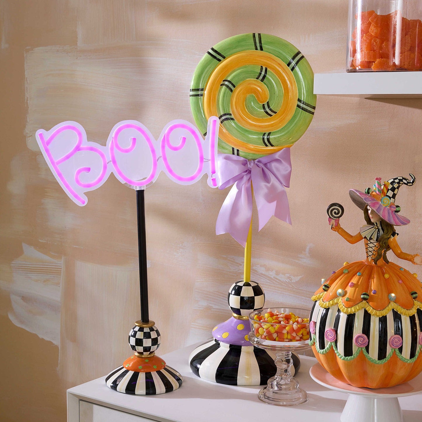 Pedestal Illuminated Neon Boo Sign by MacKenzie - Childs - |VESIMI Design|