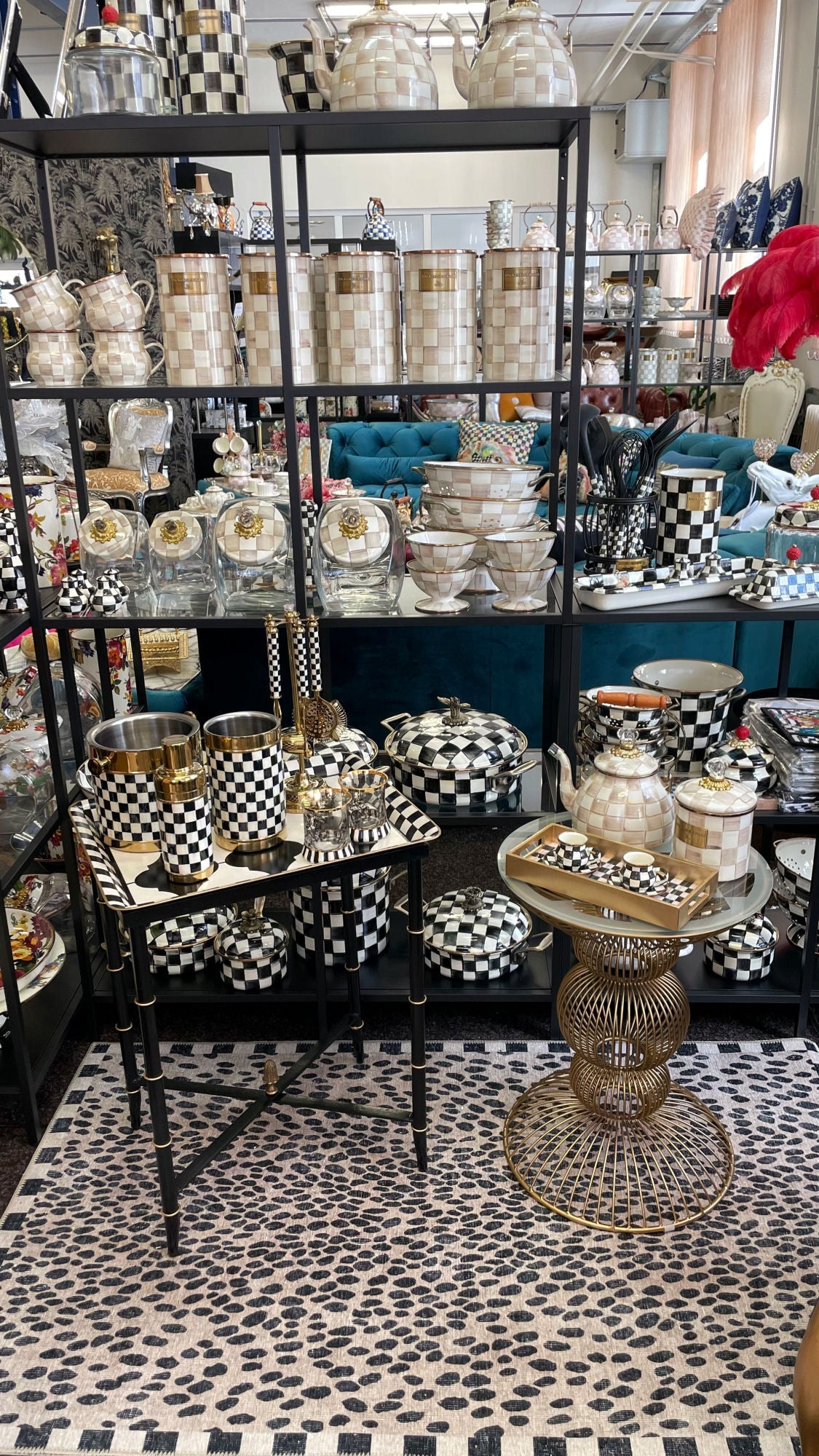 Snow Leopard Washable Rug 91 x 152cm (3' x 5') - |VESIMI Design| Luxury Bathrooms and Home Decor