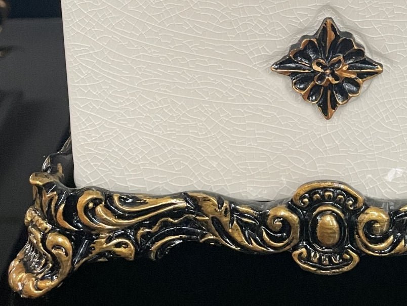 Broken Ceramics Ivory Color Ceramic Tissue Holder - |VESIMI Design| Luxury and Rustic bathrooms online