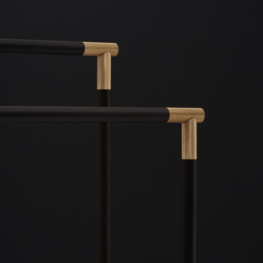 CLUB Collection Luxury Towel Stand - Dark metal matt / Gold matt - |VESIMI Design|