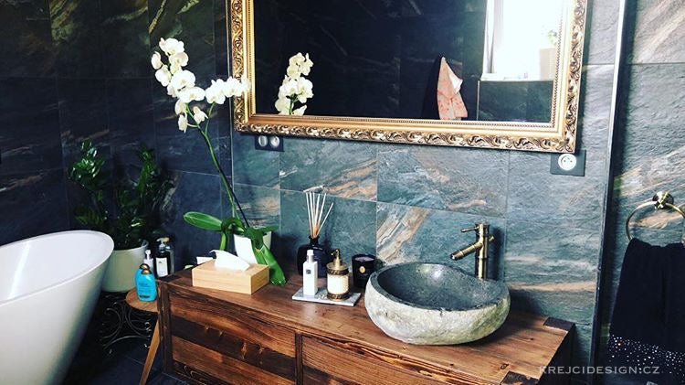 Design Bathroom Towel Ring Holder in Bamboo Design and Bronze Finish - |VESIMI Design| Luxury and Rustic bathrooms online