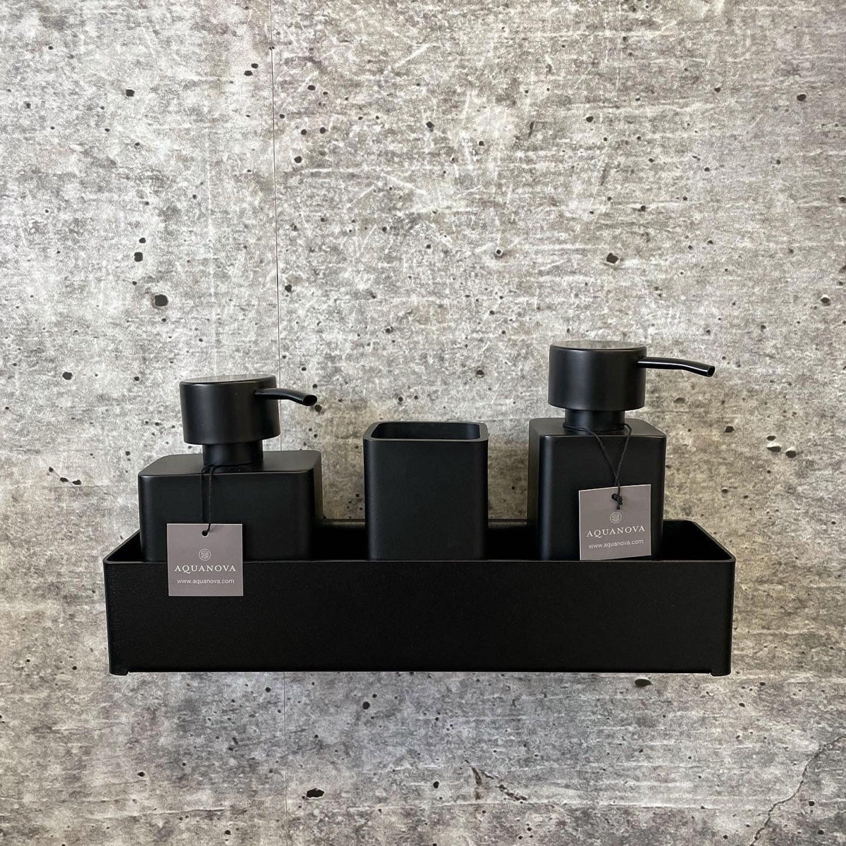 Khana Black Matte Liquid Soap Dispenser - |VESIMI Design| Luxury and Rustic bathrooms online