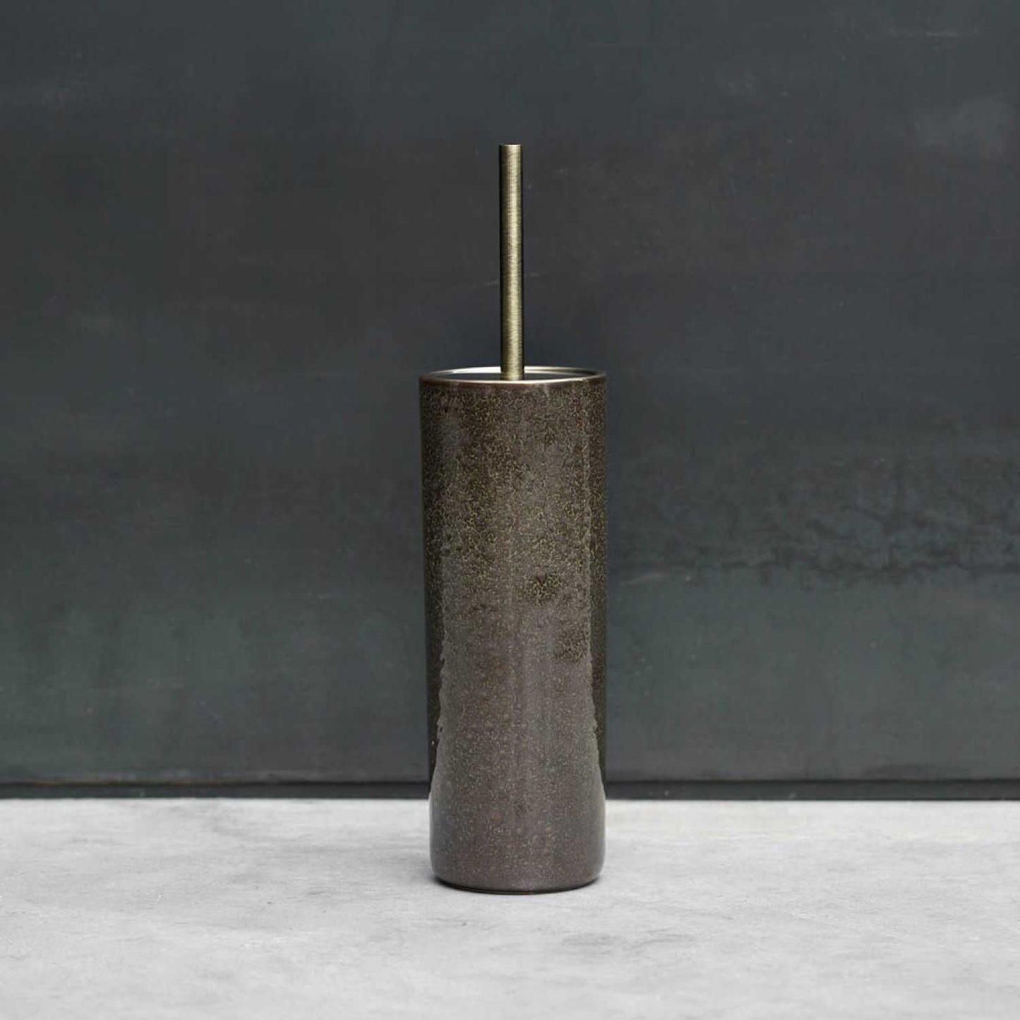 Vintage Bronze Bathroom Accessories - Toilet Brush Holder - |VESIMI Design| Luxury and Rustic bathrooms online