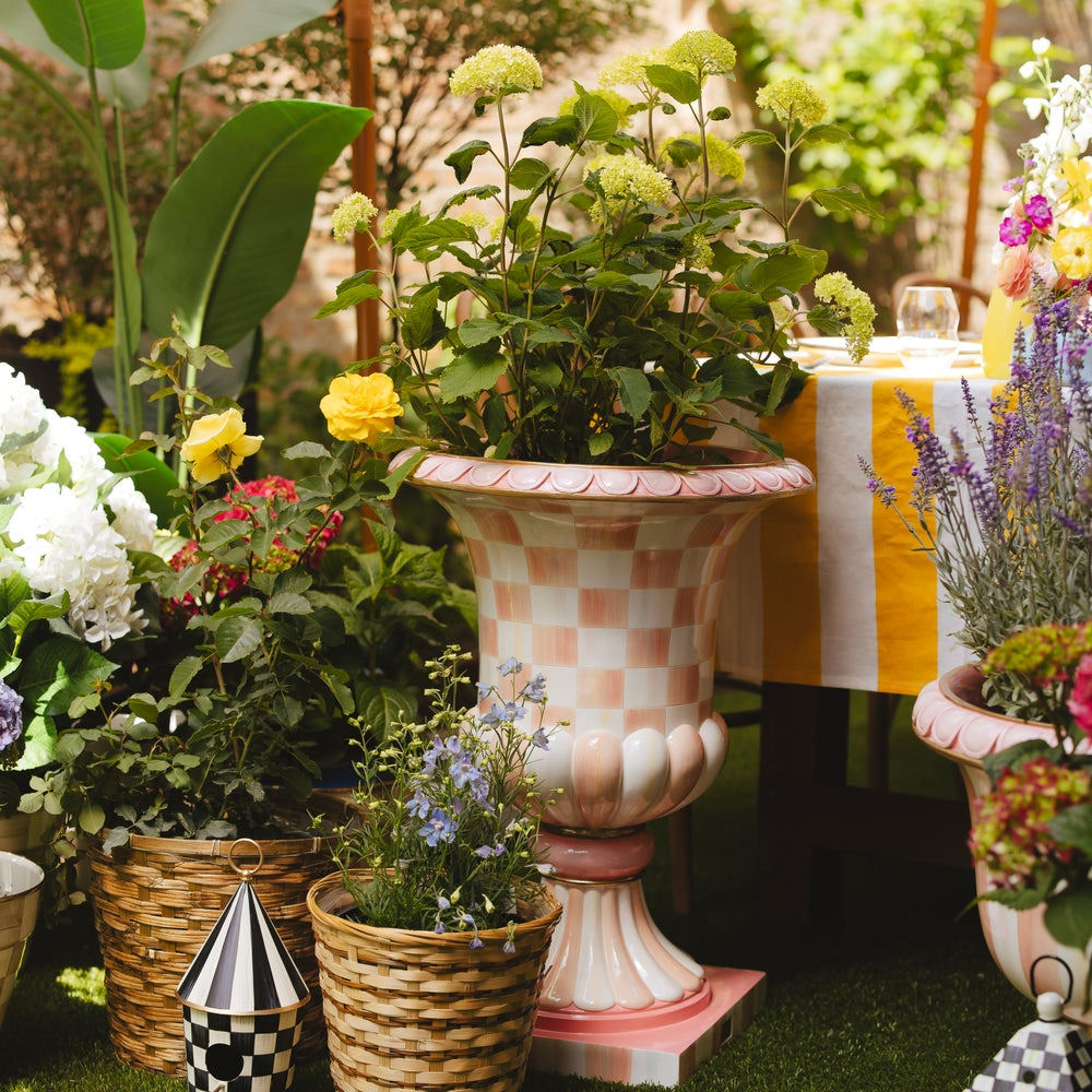 Rosy geruite sokkelurn / speciale bestelling