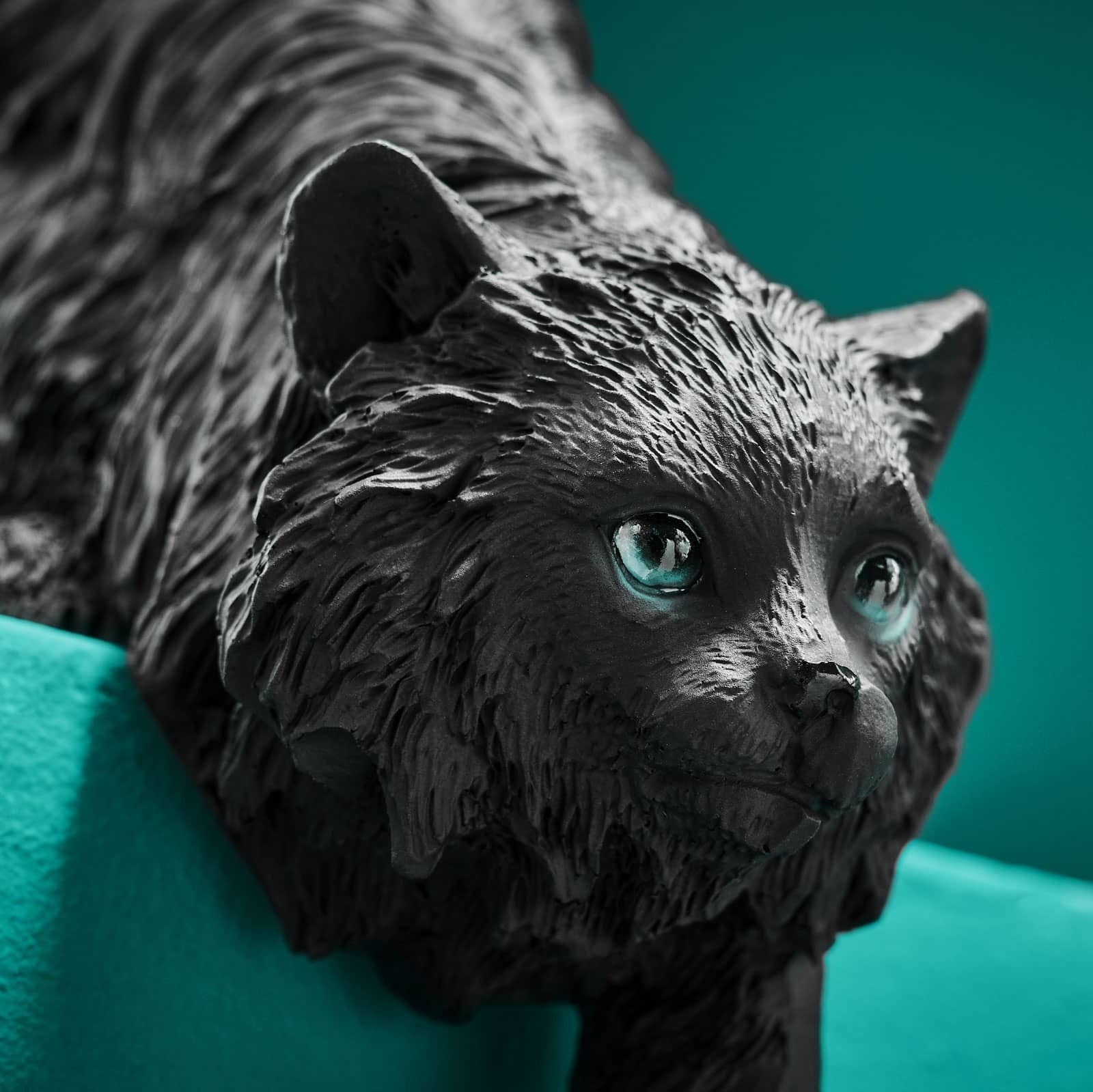 Chichi Black Cat Table Lamp - |VESIMI Design| Luxury Bathrooms and Home Decor