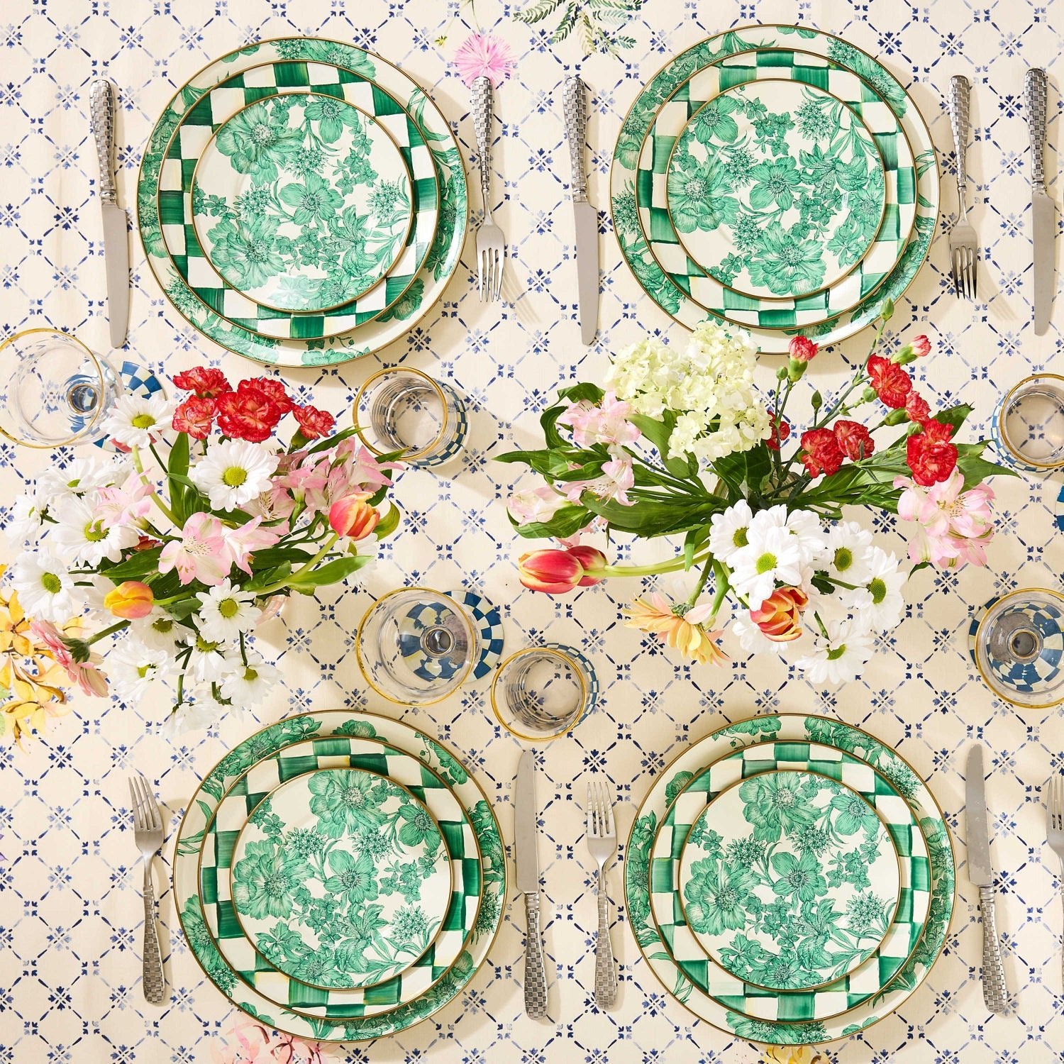 Emerald English Garden Enamel Charger/Plate - |VESIMI Design|