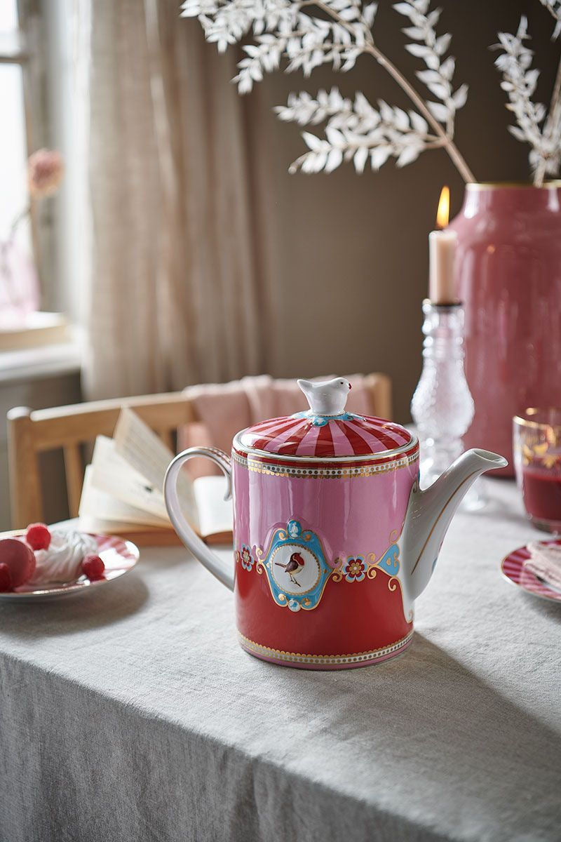 Teapot Large Love Birds Medallion Red-Pink / Pip Studio