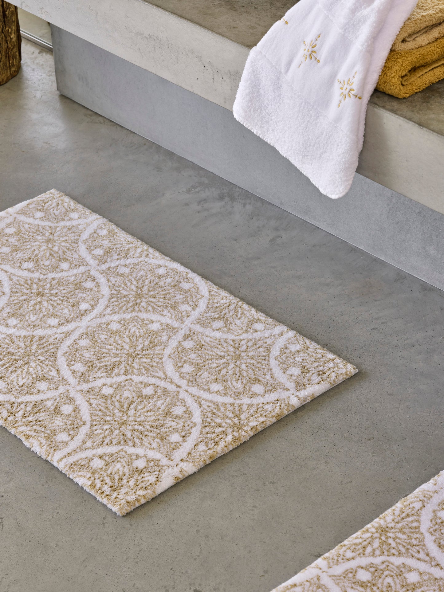 Alambra Egyptian Cotton Bathroom Rug by Abyss & Habidecor