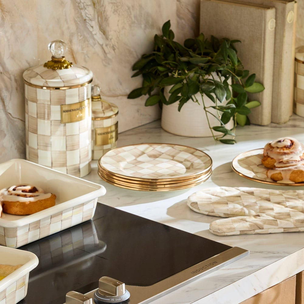 Mocha Check Appetizer Plates, Set of 4