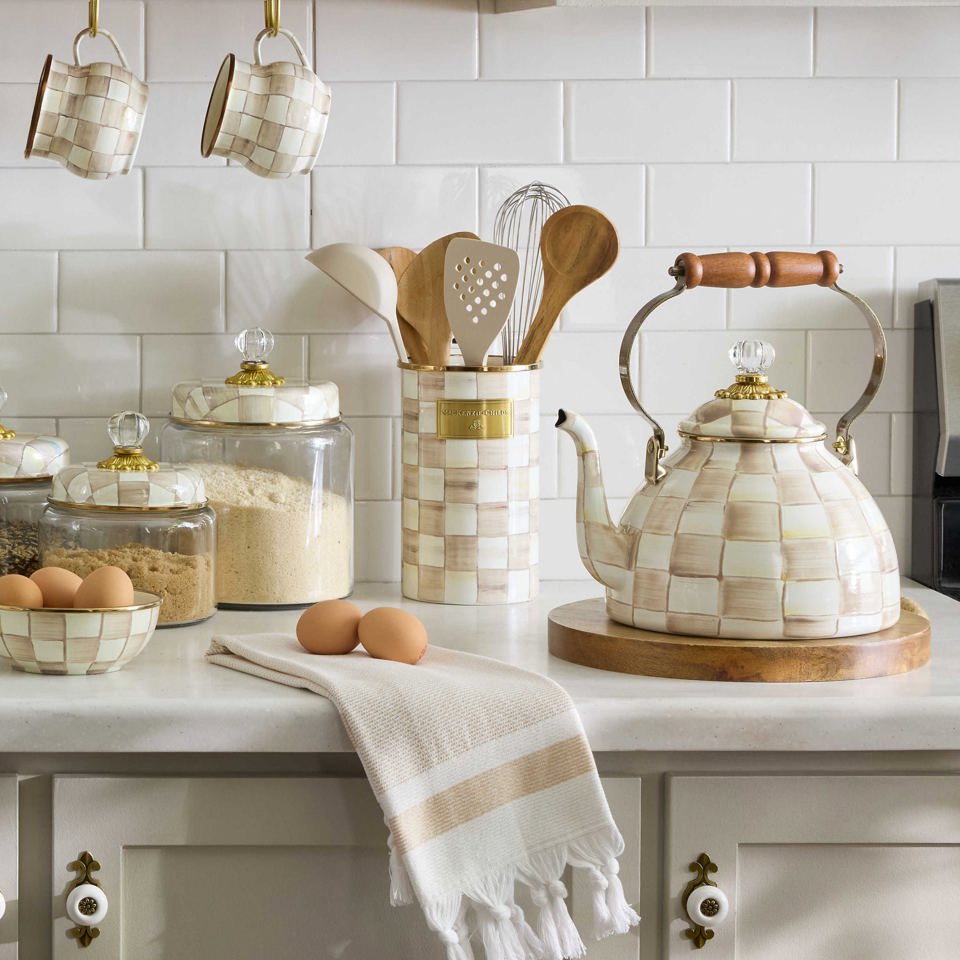 Mocha Check Utensil Holder by MacKenzie - Childs - |VESIMI Design|