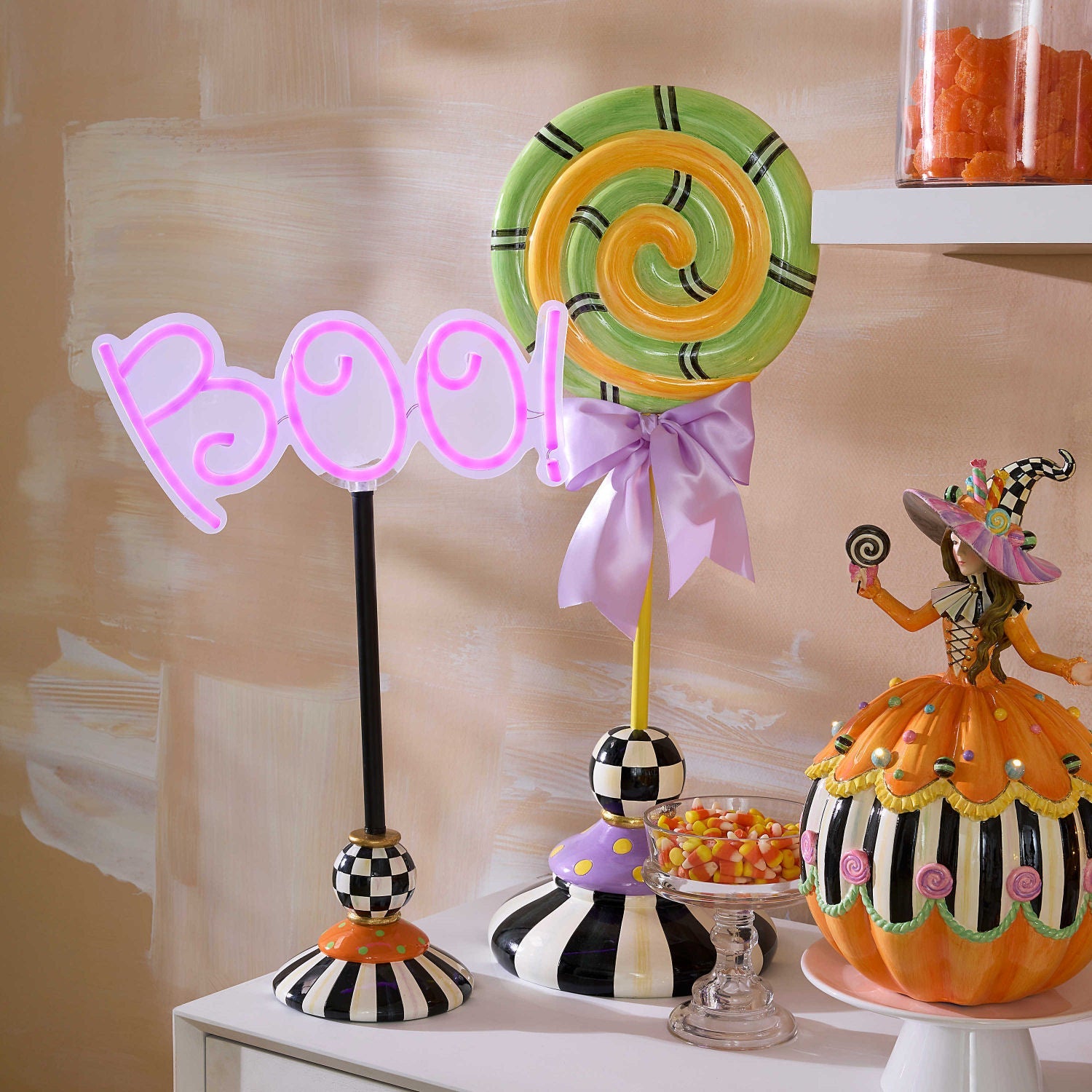 Pedestal Illuminated Neon Boo Sign by MacKenzie - Childs - |VESIMI Design|