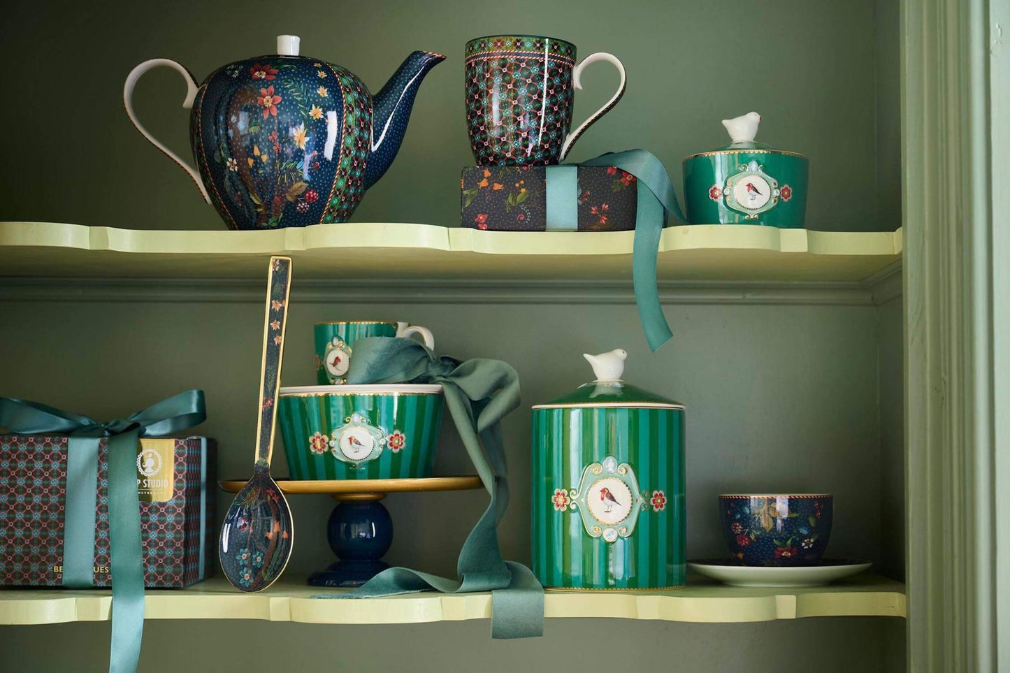 Storage Jar Love Birds Medallion Stripes Emerald/Green - Pip Studio