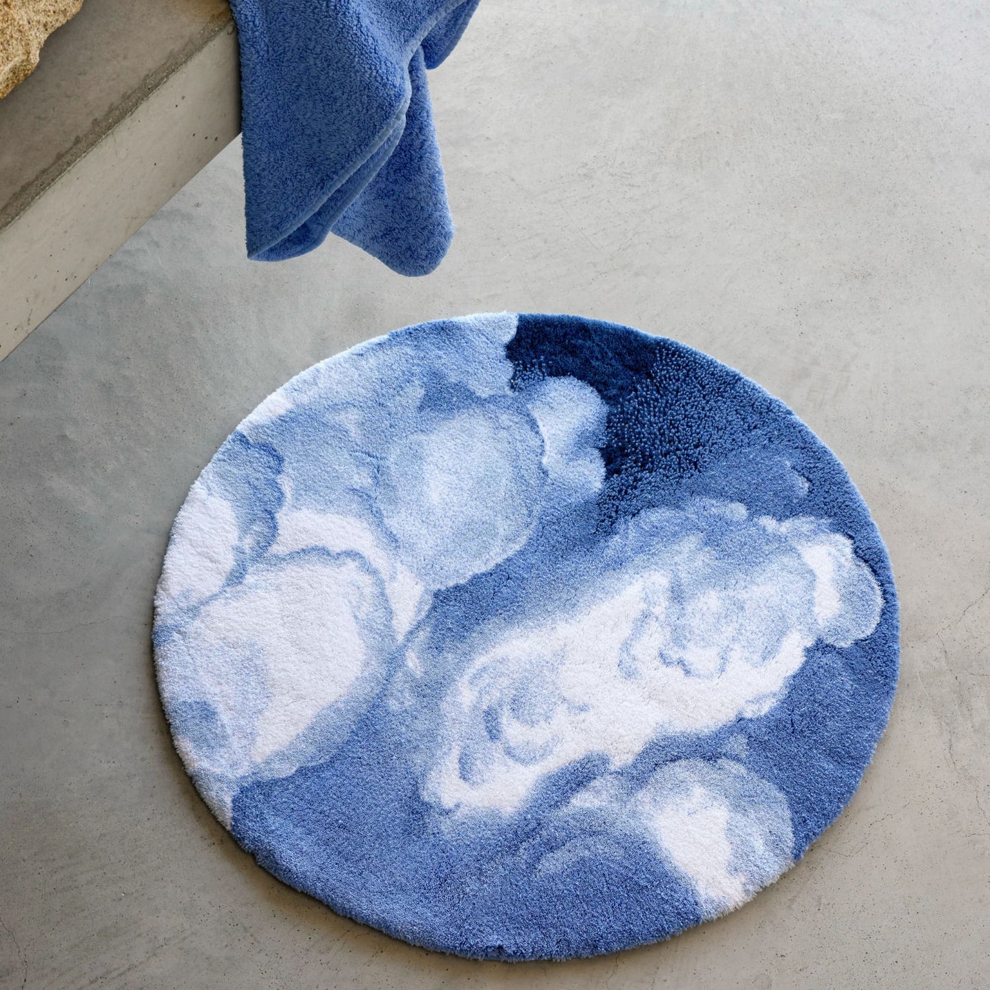 White & Powder Blue Egyptian Cotton Bath Mat Walker by Abyss & Habidecor