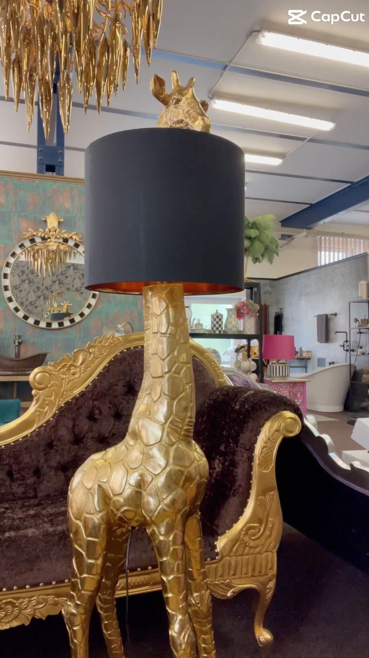 Giraffe Floor Lamp Gold