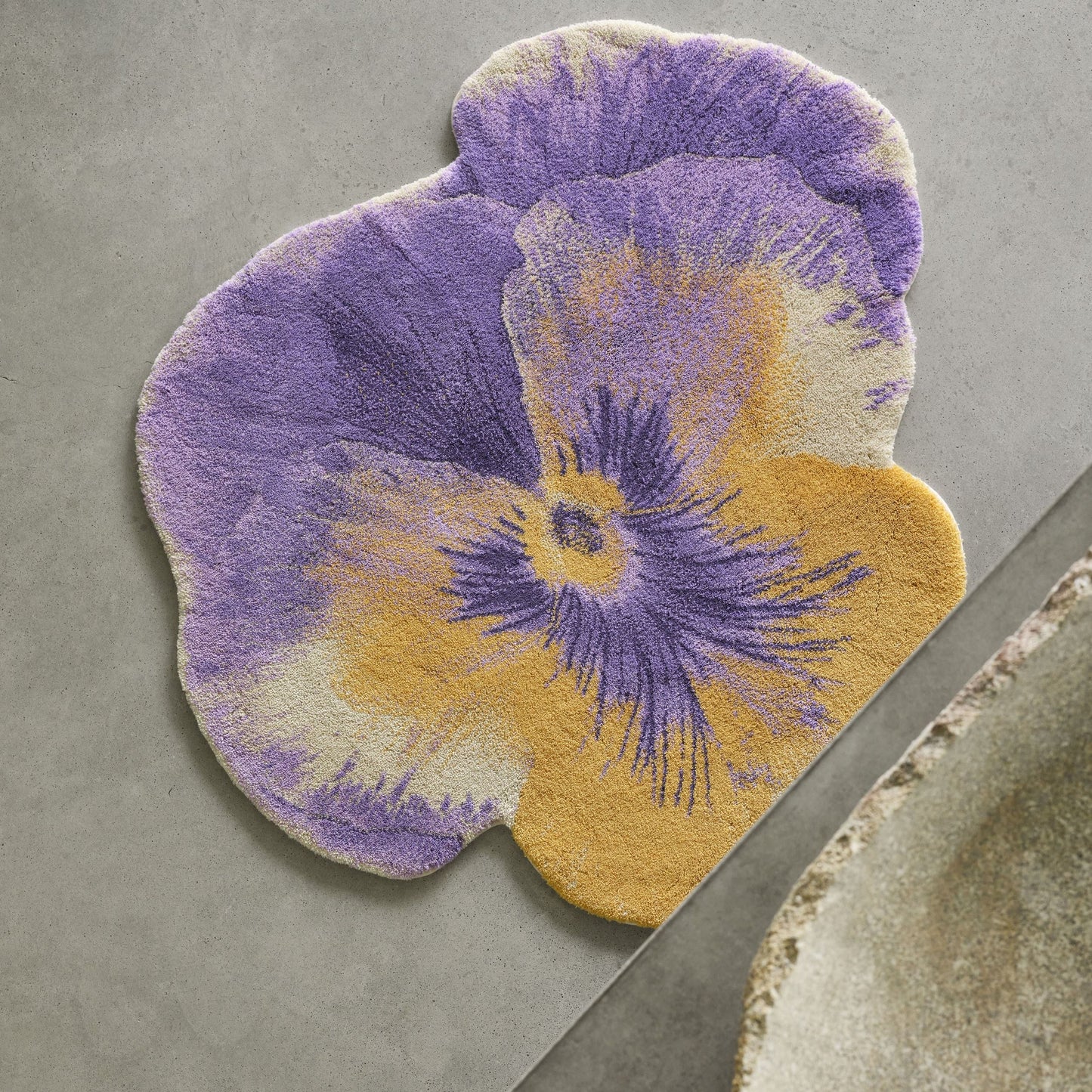 Stunning Purple Egyptian Cotton Bath Mat PANSY by Abyss & Habidecor