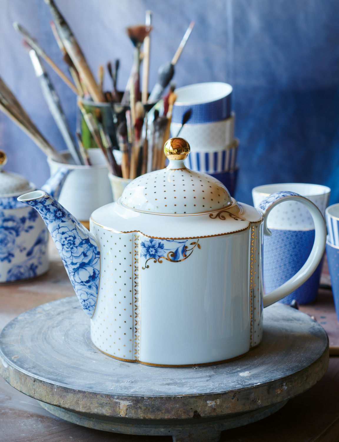 Royal White Porcelain Teapot | Pip Studio
