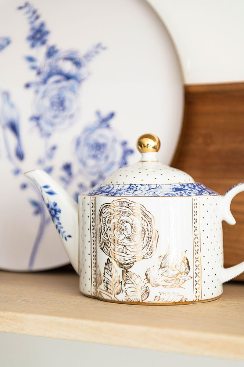 Porcelain Teapot Small Royal White  | Pip Studio