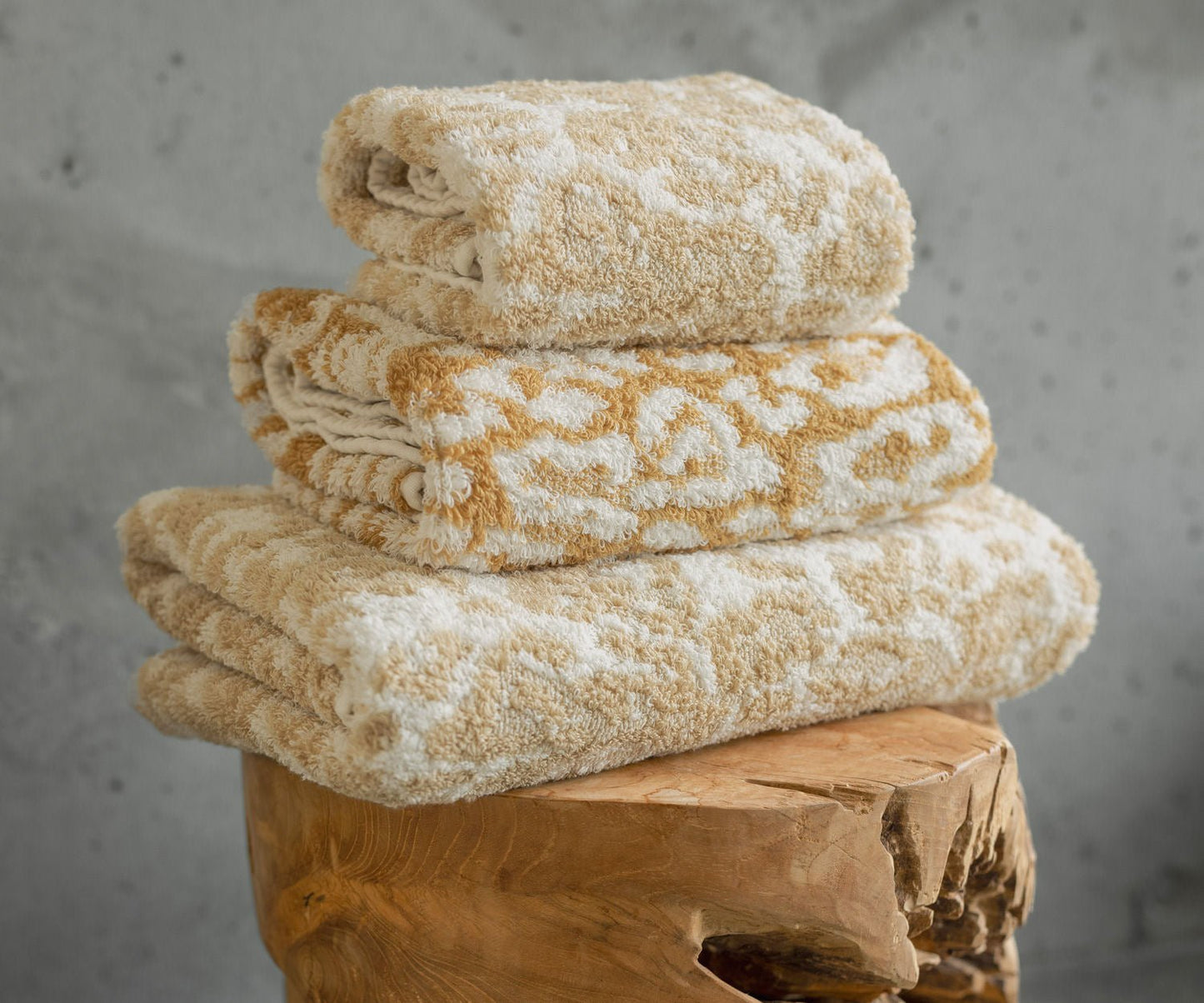 SAUVAGE Towels by Abyss & Habidecor 100% Giza Egyptian Cotton - |VESIMI Design| Luxury Bathrooms and Home Decor
