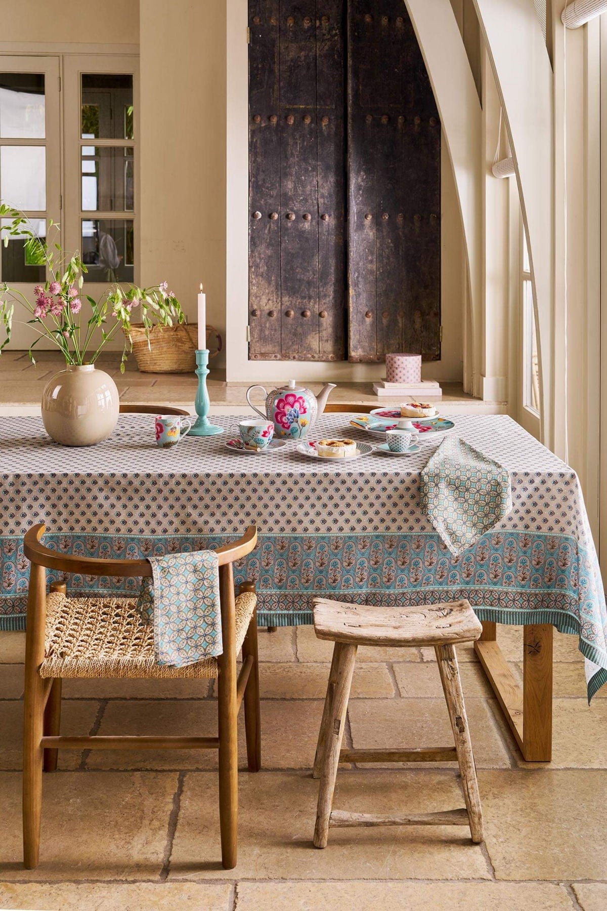 Set of 2 Cups and Saucers Blooming Tales Fantasy Blue 300ml - Pip Studio