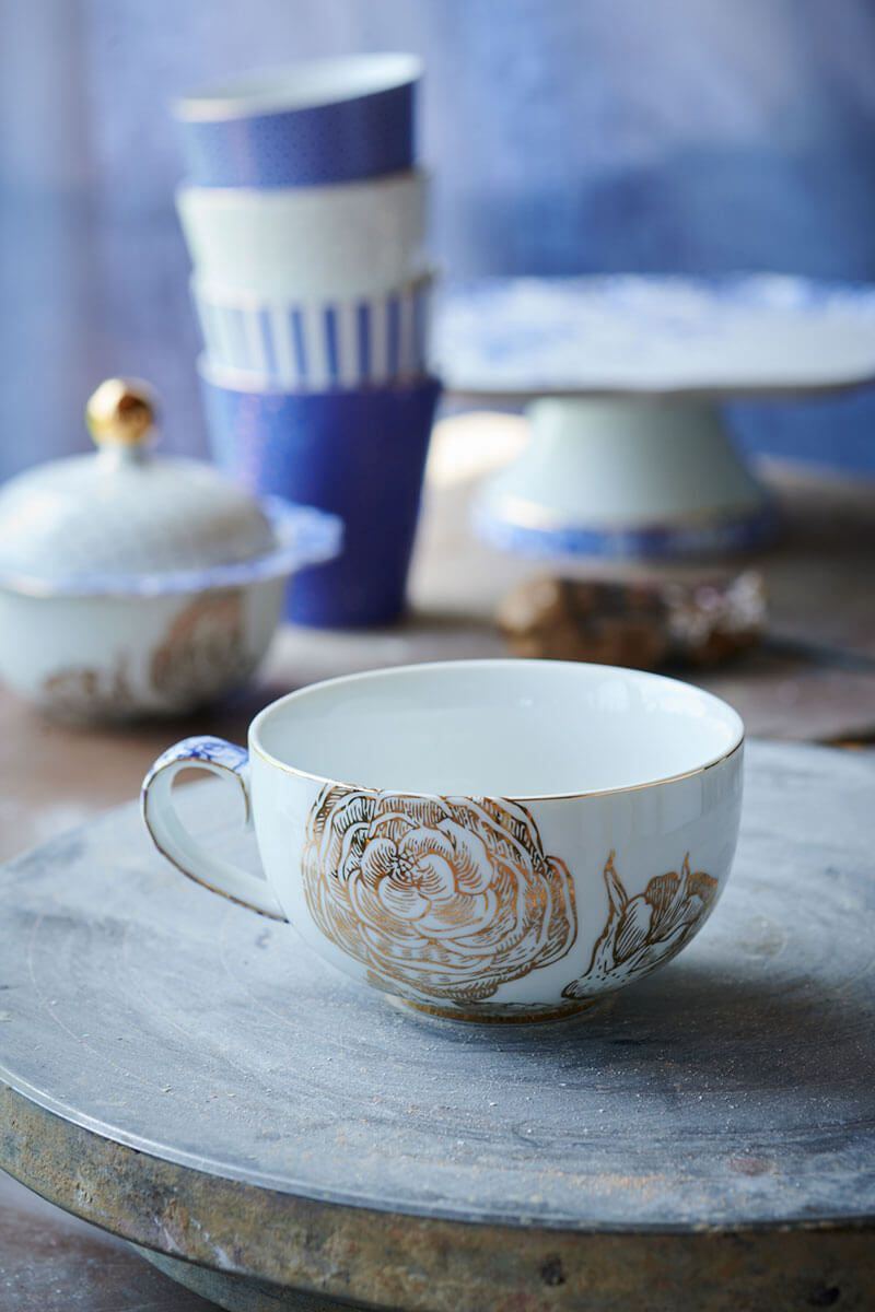 Set of 2 Tea Cups & Saucers Royal White 250ml  | Pip Studio