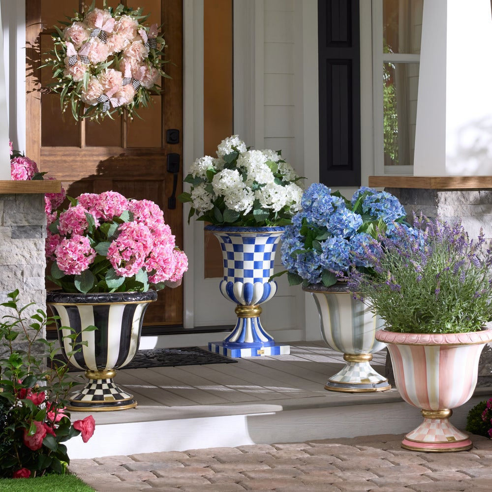 Royal Check Piedestal Urn / Speciale bestelling