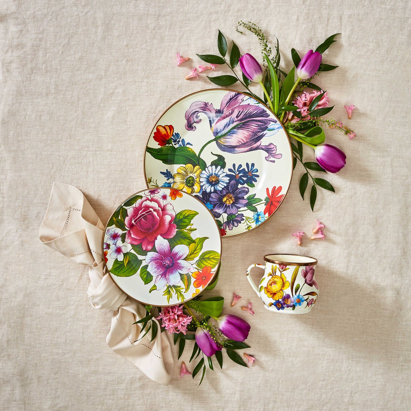 White Flower Market Dinner Plate by Mackenzie-Childs - |VESIMI Design|