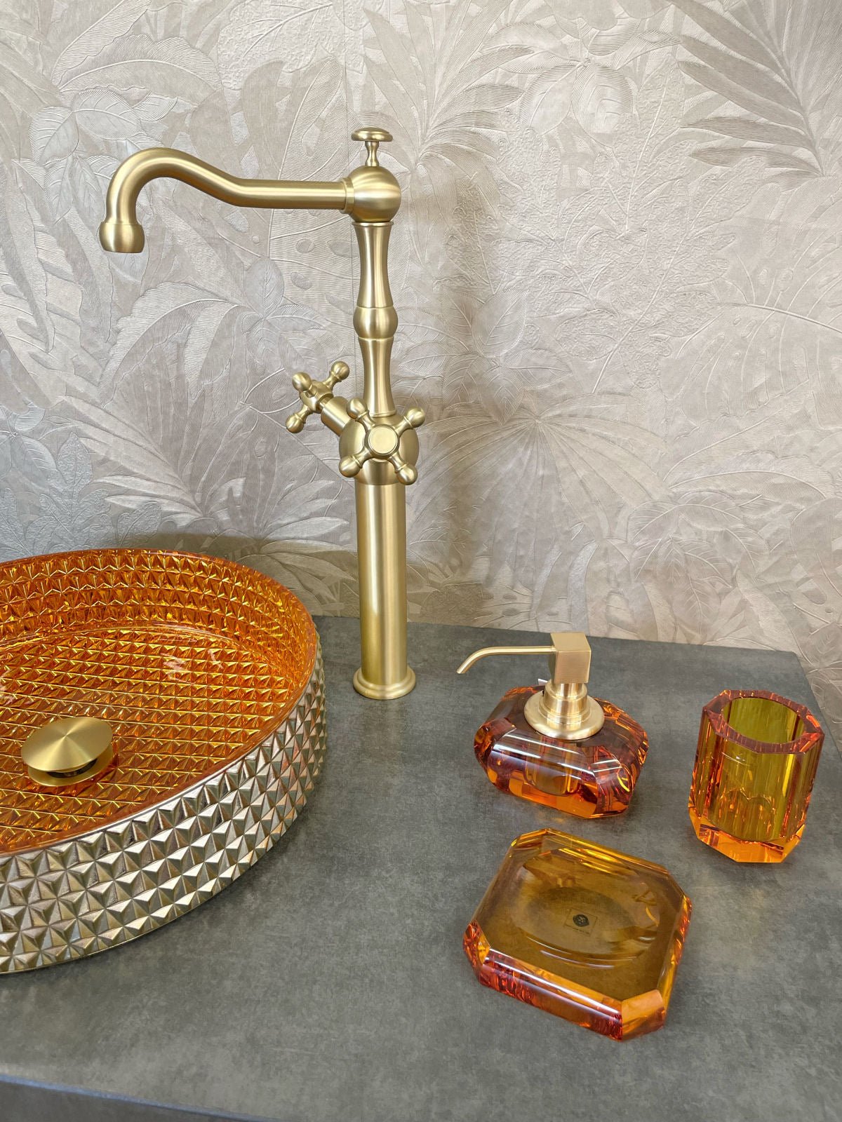 Amber Gold Rectangular Crystal Glass Comb Tray - |VESIMI Design|