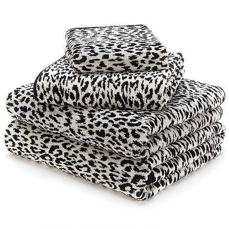 Animal Print Zimba Towels by Abyss & Habidecor / Black - |VESIMI Design| Luxury and Rustic bathrooms online