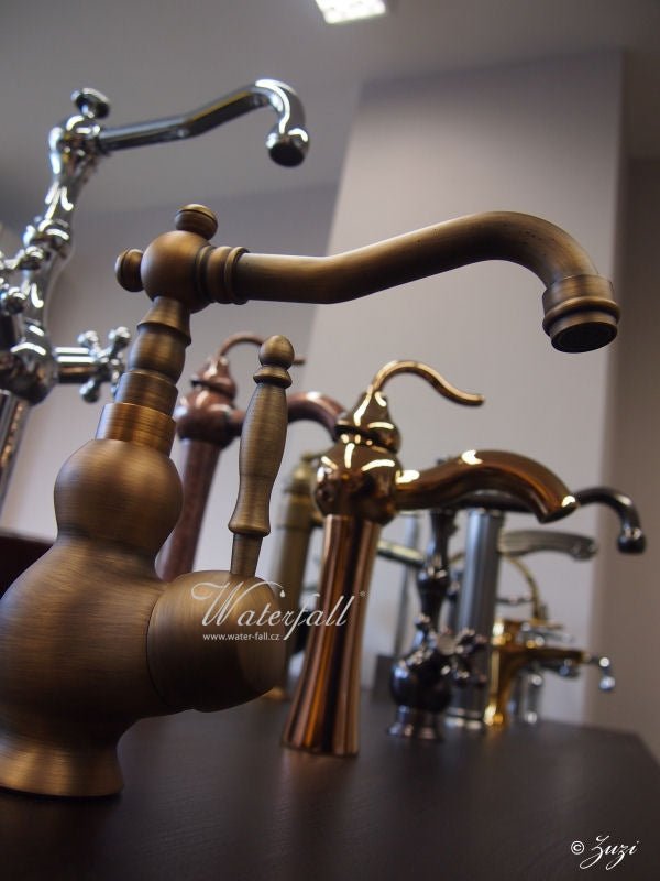 Antique Brass Provence Kitchen Faucet - |VESIMI Design| Luxury and Rustic bathrooms online