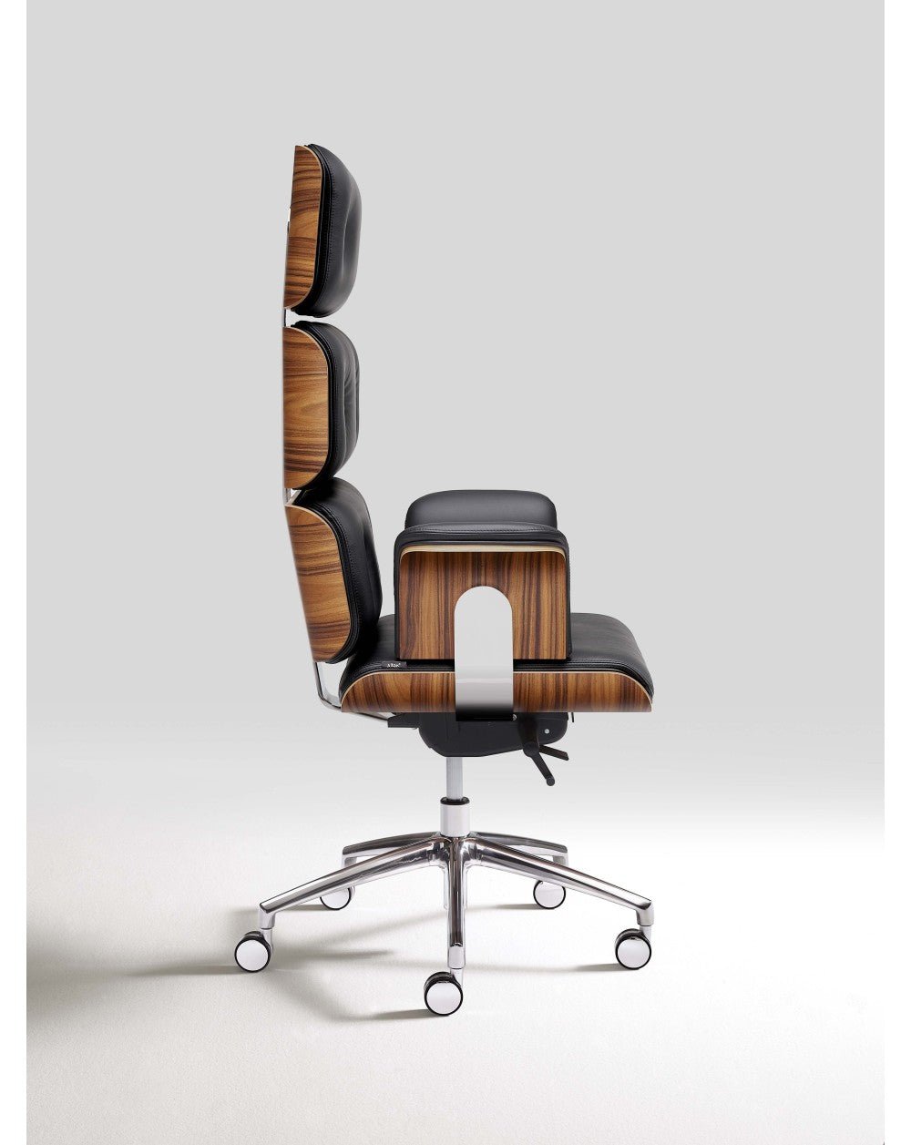 Armadillo Chrome-Black Luxury Office Chair with High Back / Genuine Italian Leather - |VESIMI Design| Luxury and Rustic bathrooms online