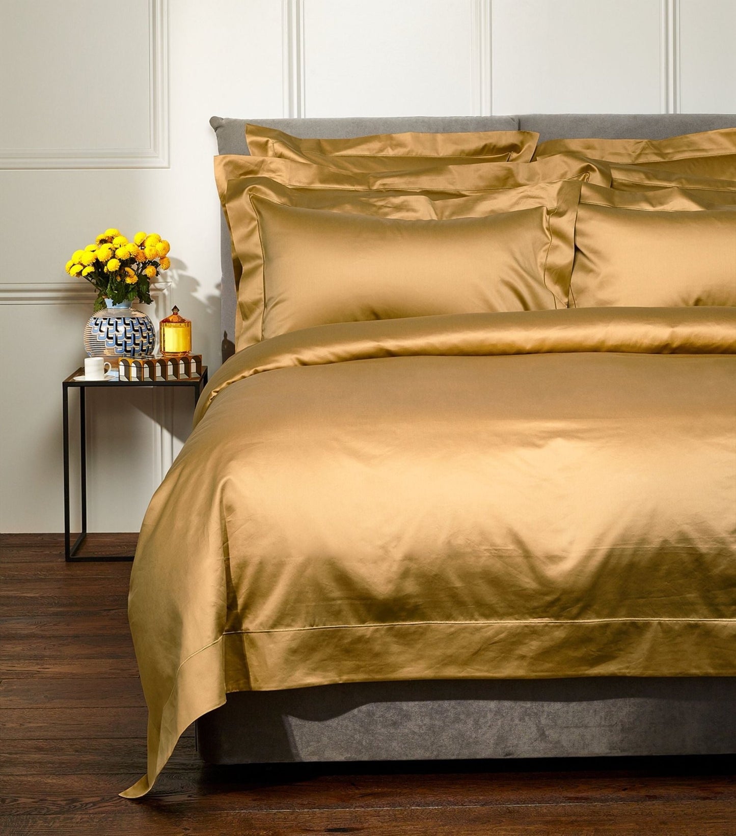 Bourdon Luxury Bed Linen from the Best Egyptian Cotton - Timeless Emroidery - |VESIMI Design| Luxury and Rustic bathrooms online