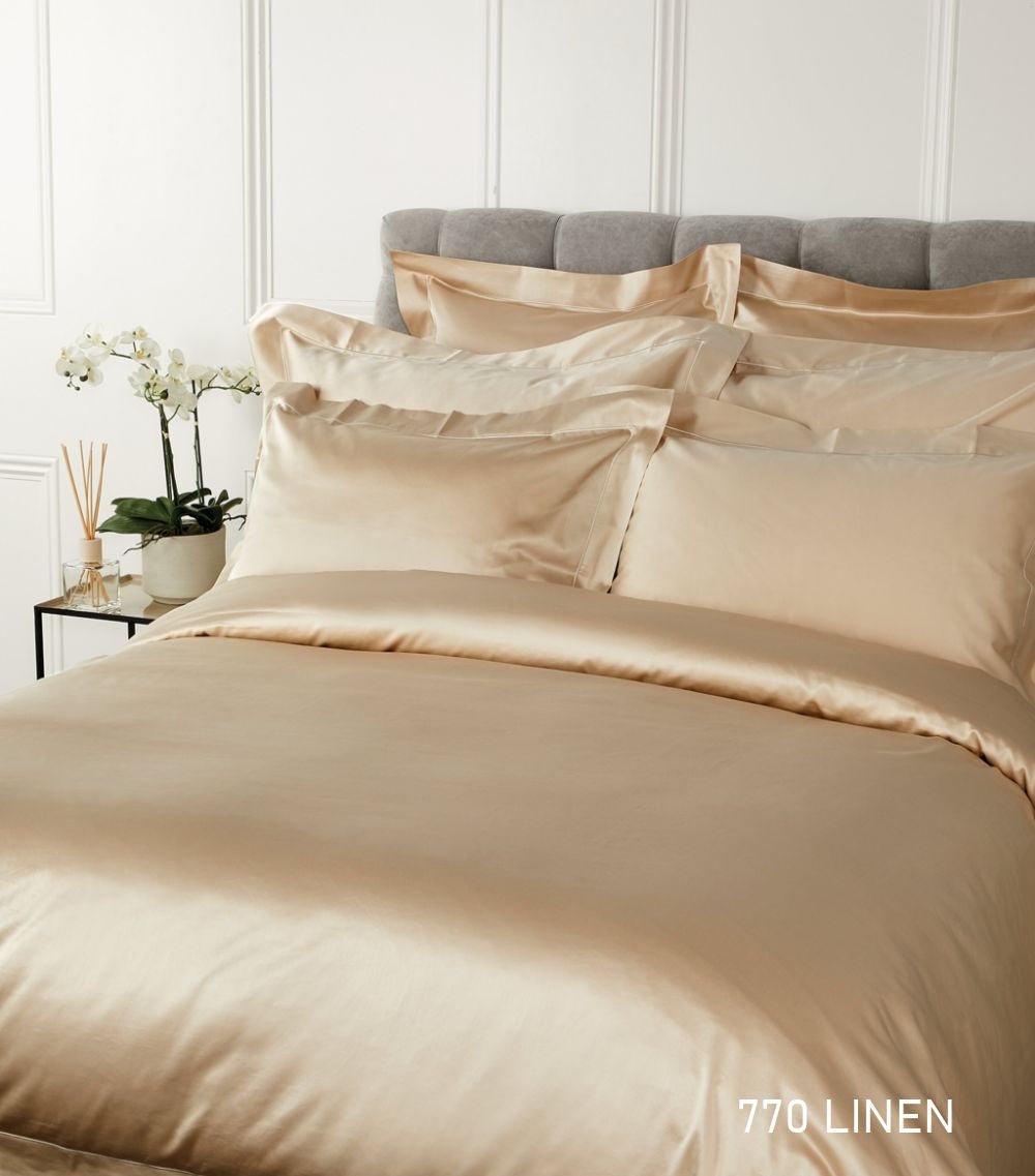 Bourdon Luxury Bed Linen from the Best Egyptian Cotton - Timeless Emroidery - |VESIMI Design| Luxury and Rustic bathrooms online