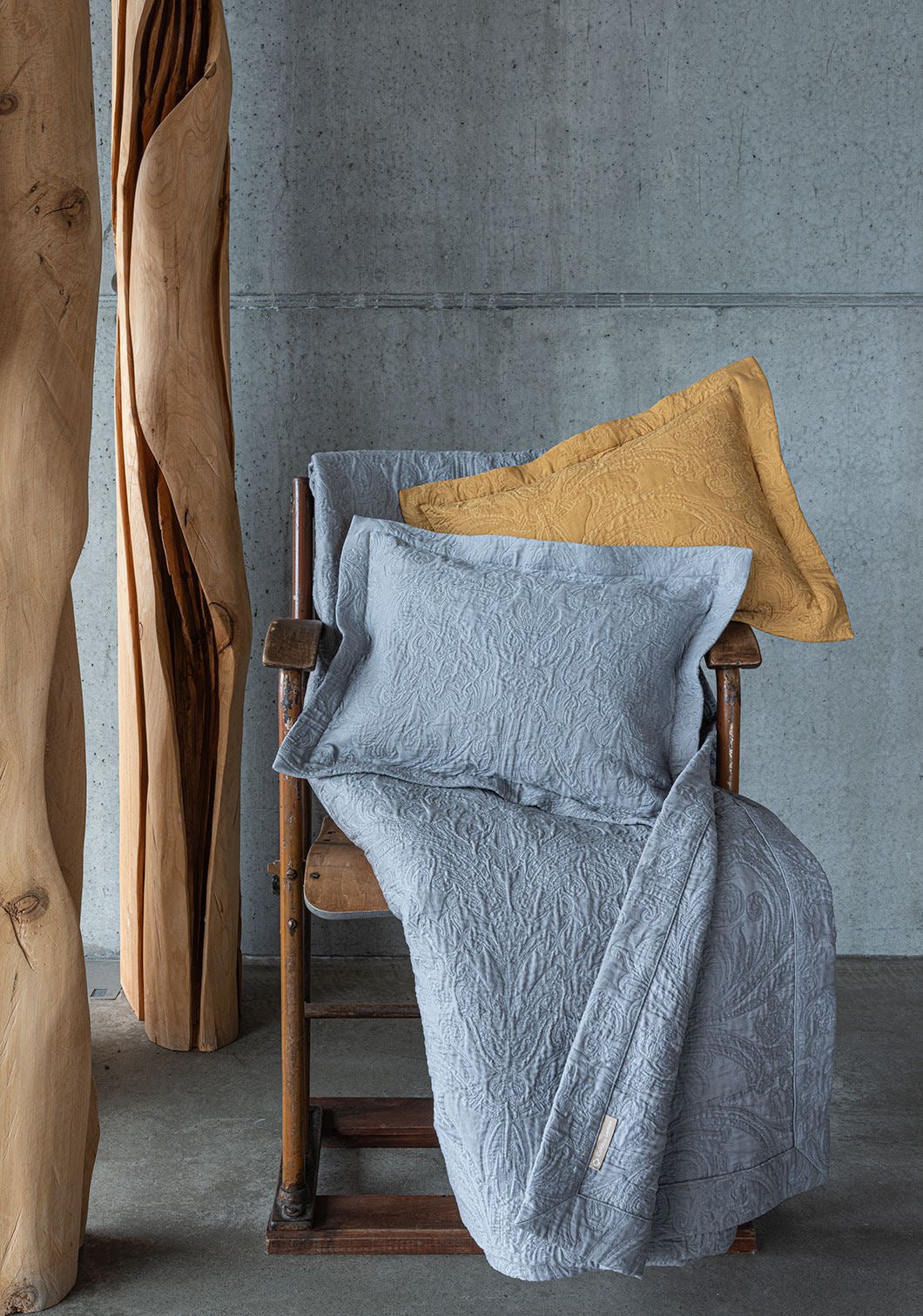 BRAGA Pillow and Bed Covers by Celso de Lemos - |VESIMI Design|