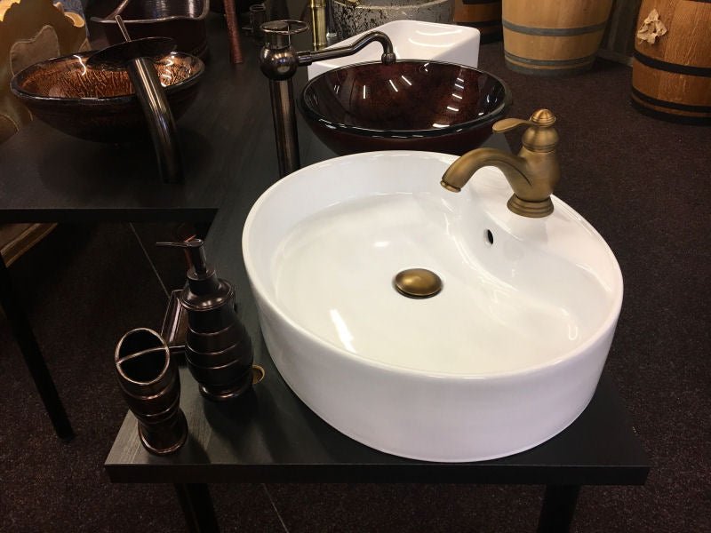 Chic Single Handle Antique Brass Faucet - |VESIMI Design| Luxury and Rustic bathrooms online