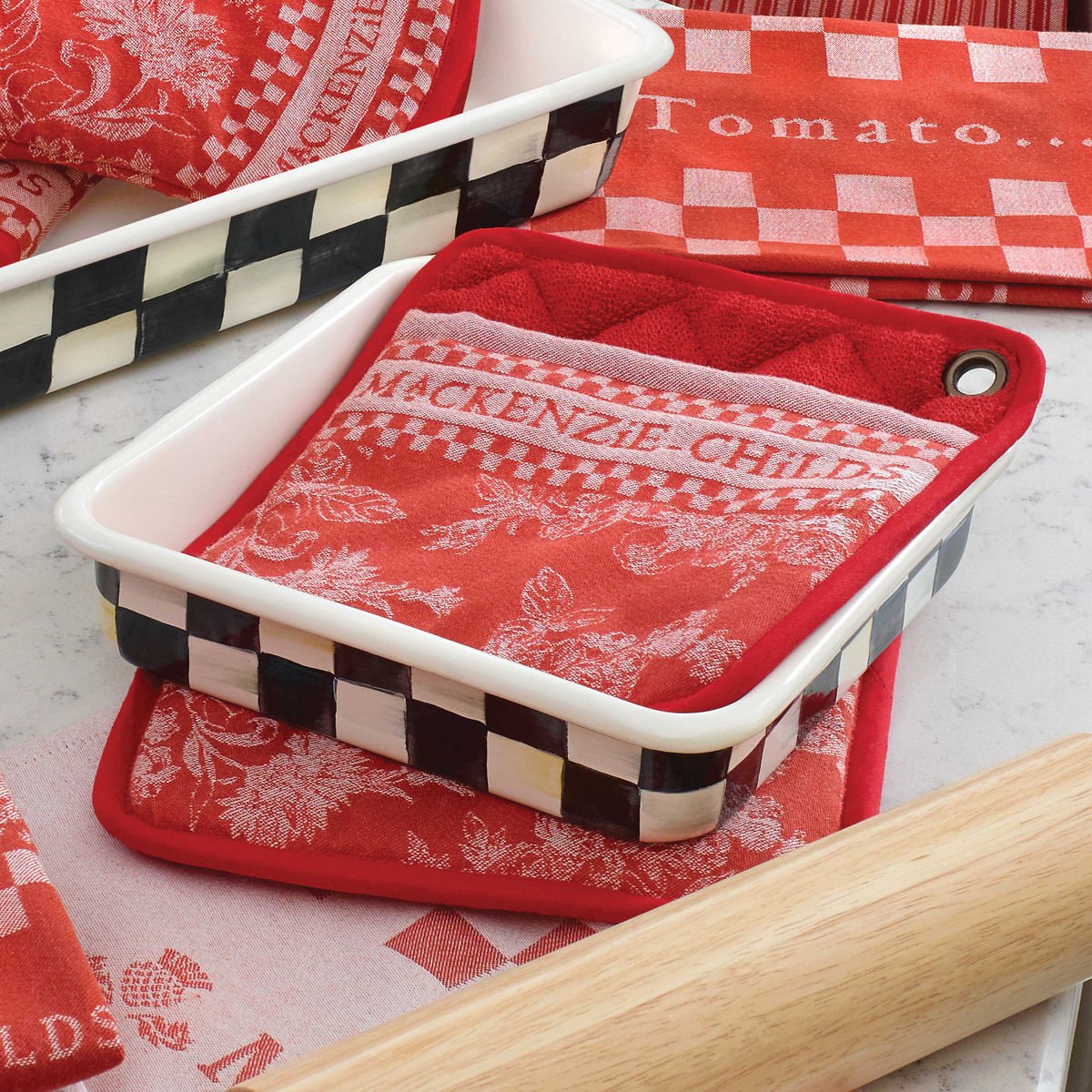 Mackenzie-Childs Enamel Courtly Check 8 Baking Pan –, VESIMI Design