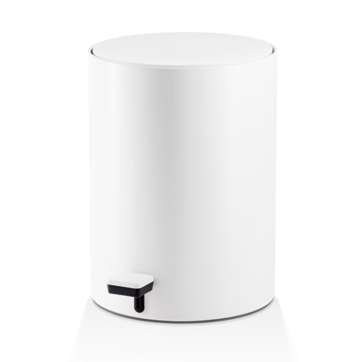 German Design Award Soft Close Pedal Bin WHITE MATT - |VESIMI Design|