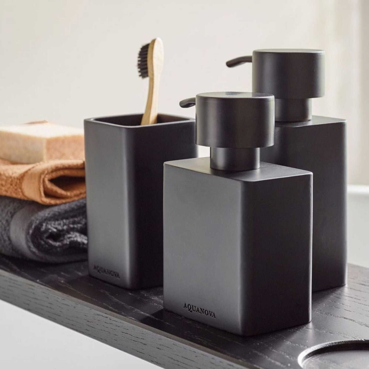 Khana Black Matte Liquid Soap Dispenser - |VESIMI Design| Luxury and Rustic bathrooms online