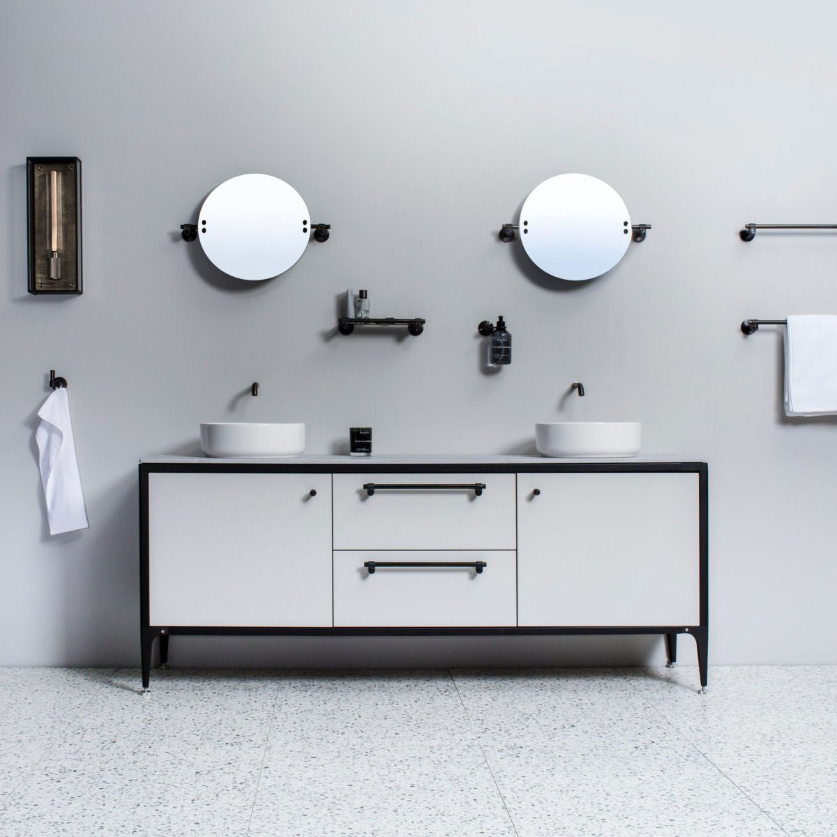 Liquid Soap Industrial Holder / Welders Black - |VESIMI Design| Luxury and Rustic bathrooms online
