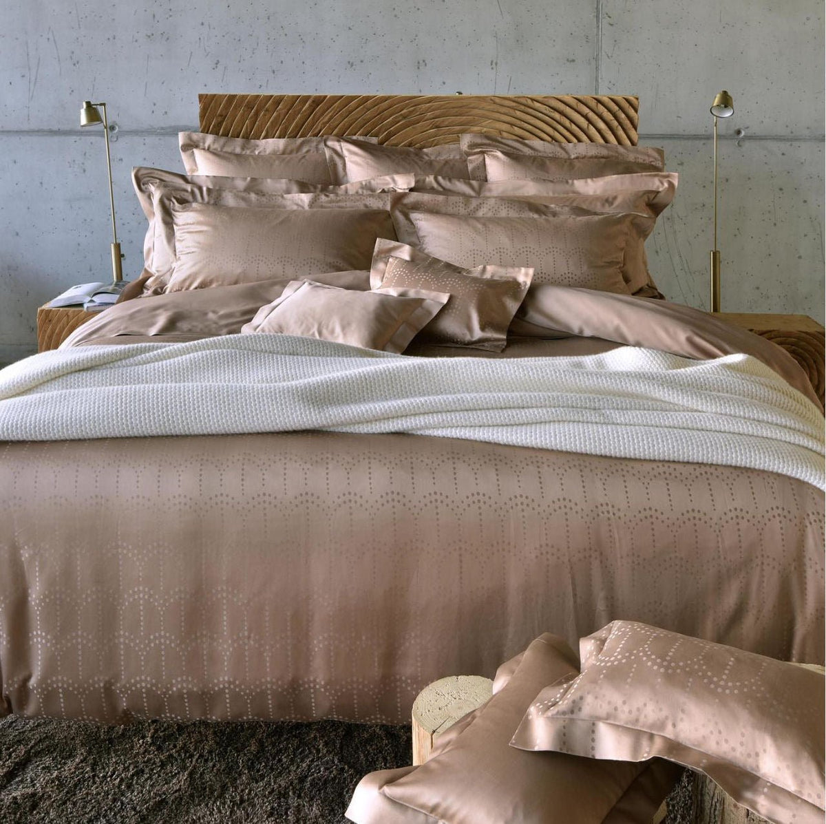 Luxury 100% Egyptian Cotton Bed Linen EVORA – |VESIMI Design