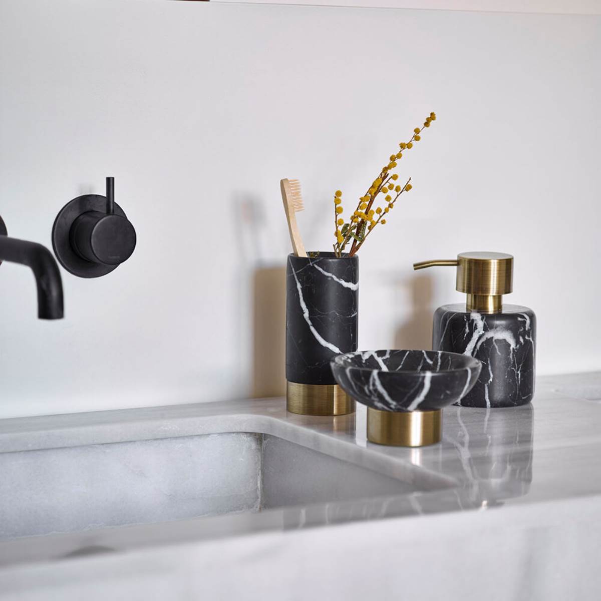 Luxury Bathroom Accessories Nero Black Marble Soap Dispenser - |VESIMI Design| Luxury and Rustic bathrooms online