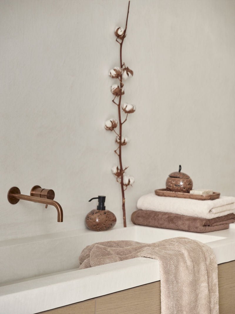 Luxury Brown Bathroom Accessories - Toilet Brush Holder - |VESIMI Design| Luxury and Rustic bathrooms online