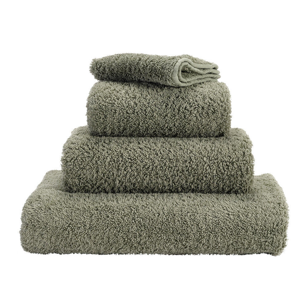 Luxury Super Pile Egyptian Cotton Towel by Abyss & Habidecor | 277 Laurel - |VESIMI Design| Luxury and Rustic bathrooms online
