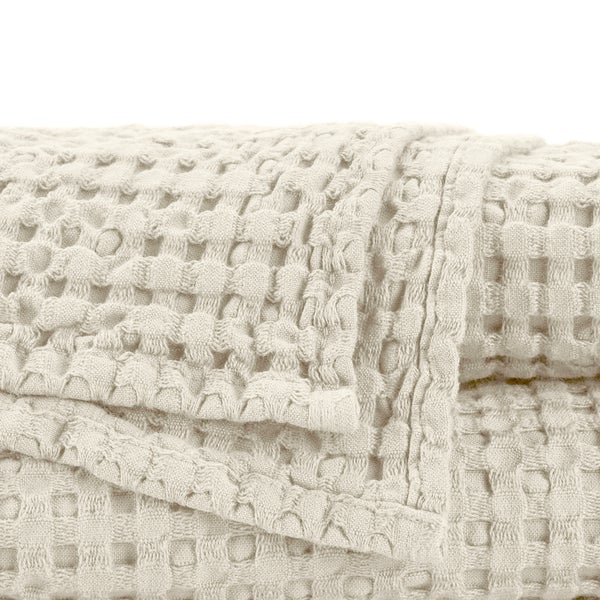 Luxury Waffle Design Towels Pousada - 101 Ecru –, VESIMI Design