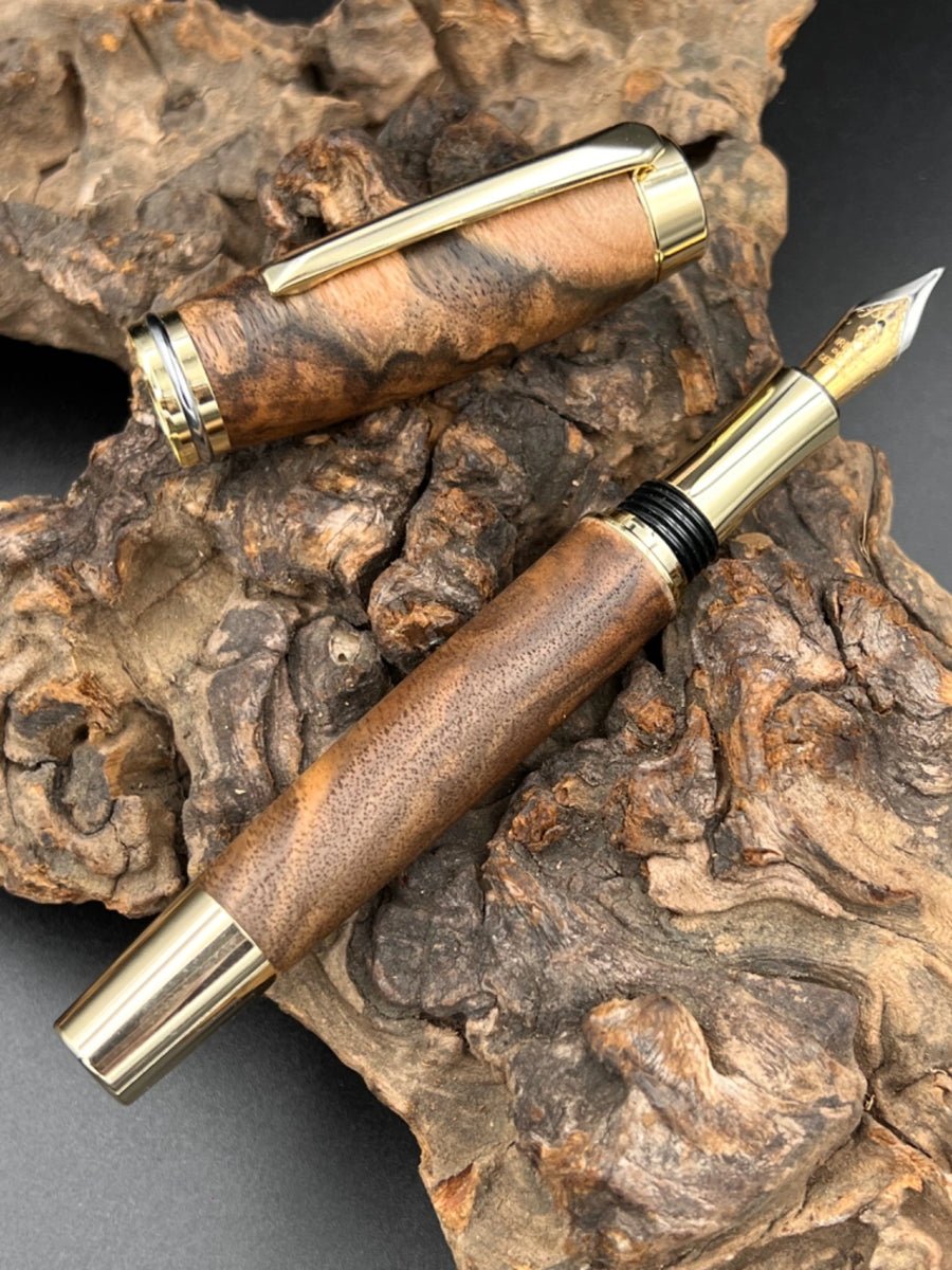 Luxury Wooden Fountain Pen Walnut Gold - |VESIMI Design| Luxury and Rustic bathrooms online