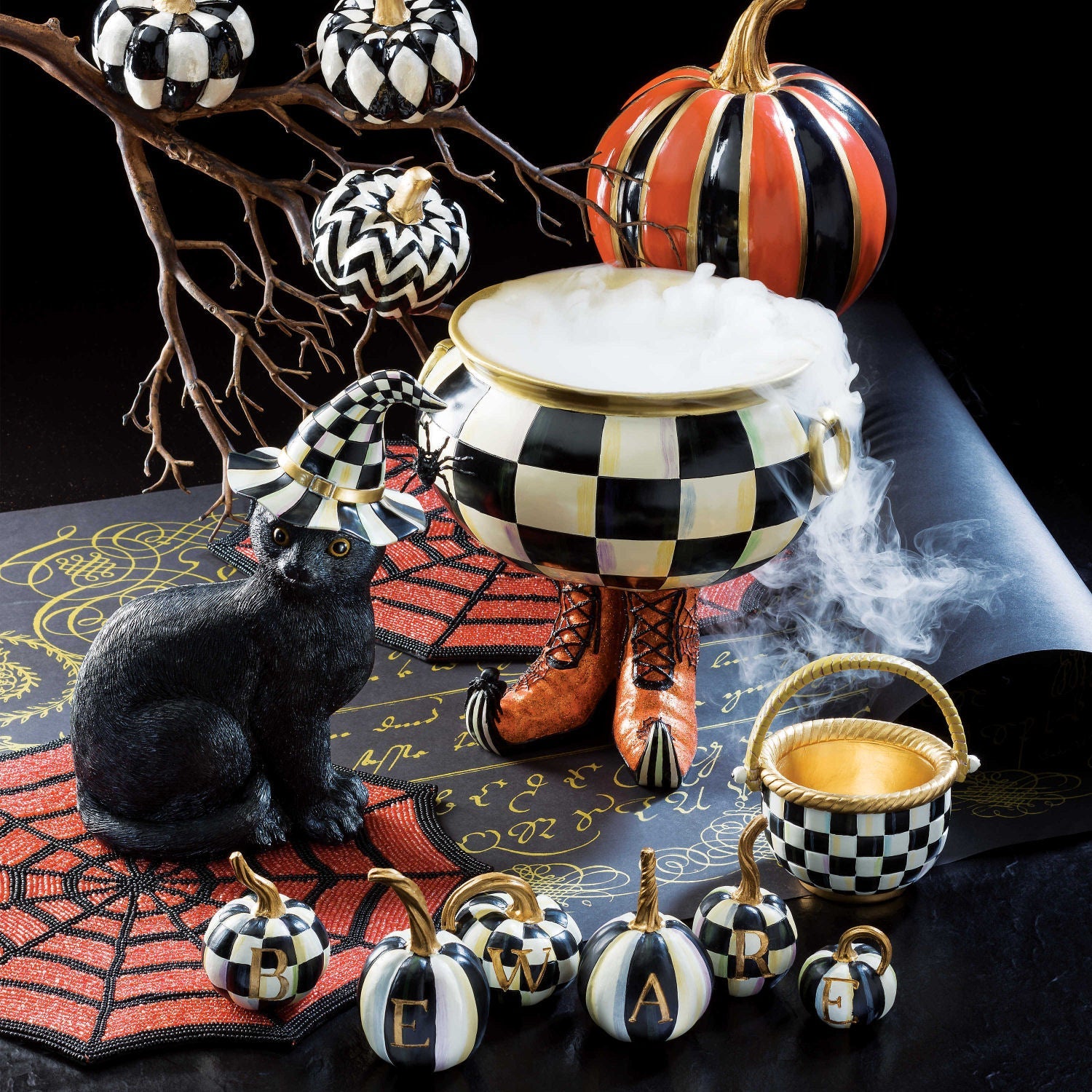Maison Hantée Illuminée Et Musicale Mackenzie-Childs Halloween - Neuf Maison Hantée Illuminée Et Musicale Mackenzie-Childs Halloween - Neuf