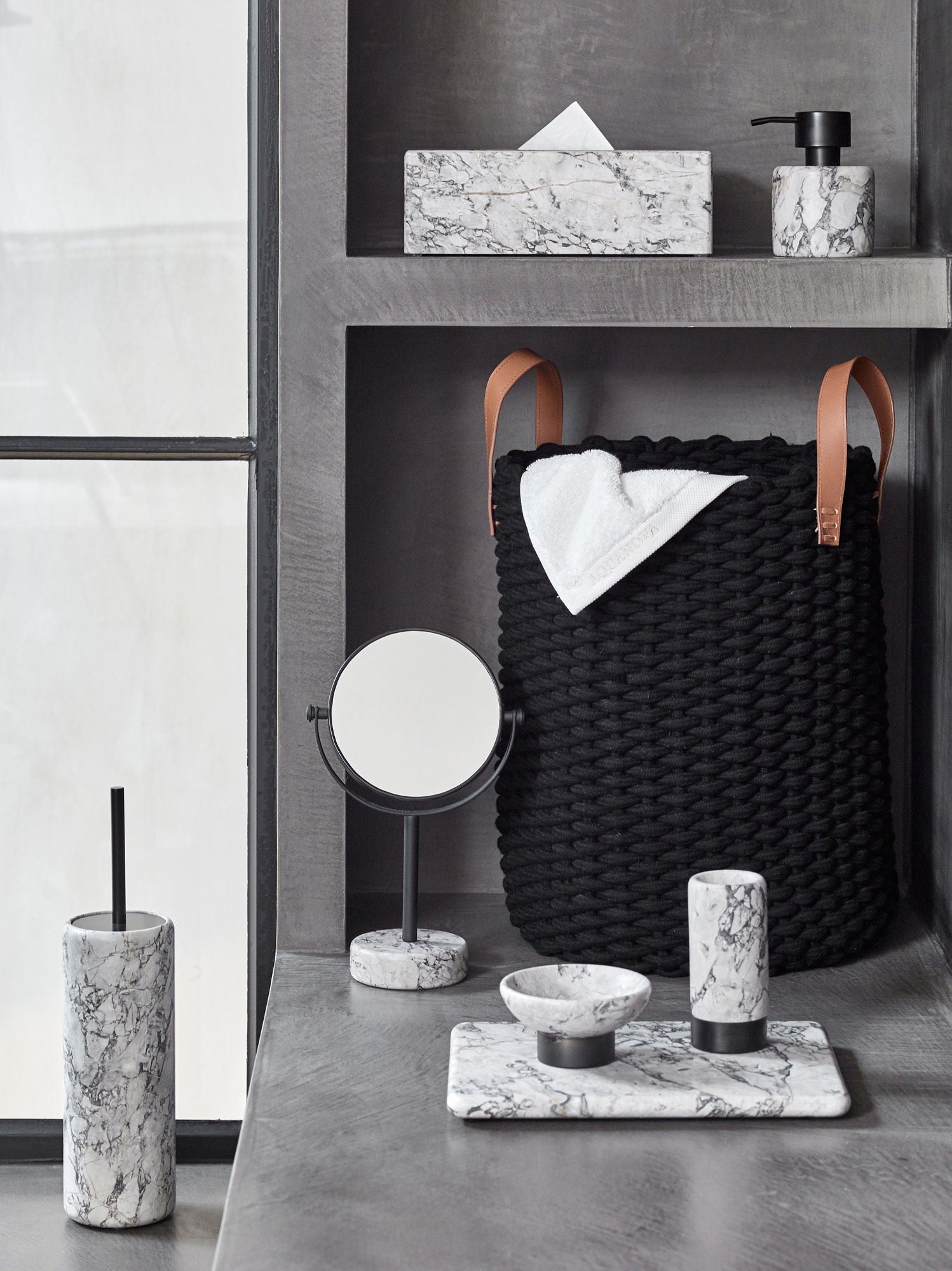 Nero White Stone Bathroom Accessories - Luxury Tissue Holder - |VESIMI Design| Luxury and Rustic bathrooms online